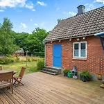 度假居 2 Bedroom Stunning In