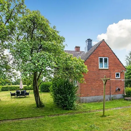 Holiday home 2 Bedroom Stunning In