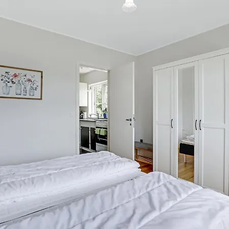 Holiday home Lovely In With Wifi Ronne